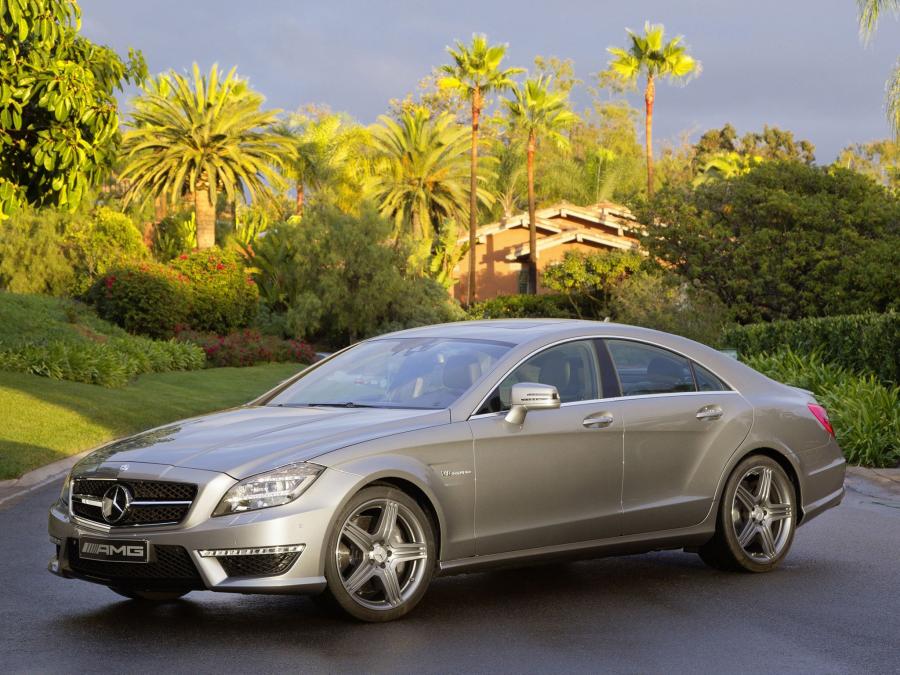  Mercedes-Benz CLS63 AMG 2010 года  (US) (фото 53 из 77)